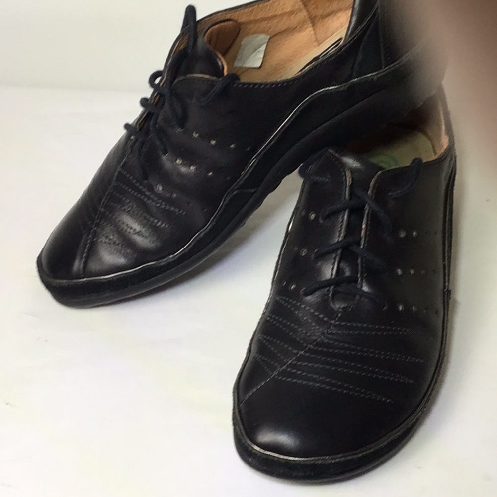 Naot Tan and Black Leather Shoes